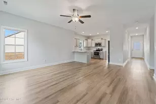 125 Pembury Way, Richlands, NC 28574 - Photo 9