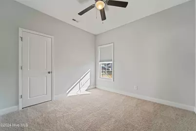 125 Pembury Way, Richlands, NC 28574 - Photo 11