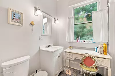 604 W 2nd Street, Washington, NC 27889 - Photo 49