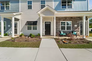 18 Catalina Cir, Swansboro, NC 28584 - Photo 1