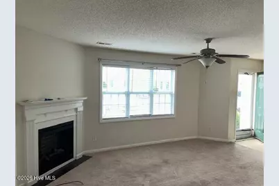 1222 Cross Creek Circle #W-7, Greenville, NC 27834 - Photo 3