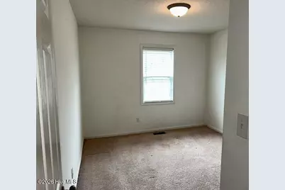 1222 Cross Creek Circle #W-7, Greenville, NC 27834 - Photo 7