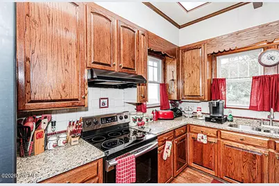 600 S Haughton Street, Williamston, NC 27892 - Photo 21