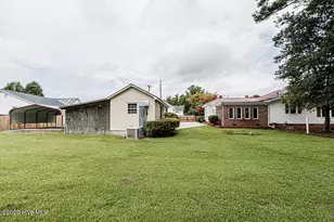 600 S Haughton St, Williamston, NC 27892 - Photo 45