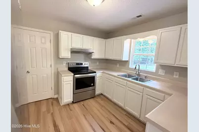 197 Bannermans Mill Road, Richlands, NC 28574 - Photo 5