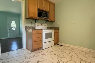 18 White Oak St, Jacksonville, NC 28540 - Photo 9