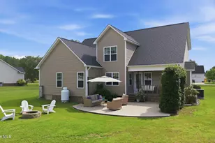 3161 Juniper Branch Dr, Grimesland, NC 27837 - Photo 3