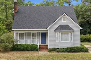1515 Hollybriar Ln, Greenville, NC 27858 - Photo 1