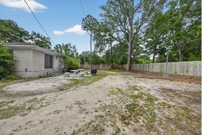 9 Castlewood Drive, Wilmington, NC 28409 - Photo 21