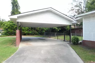 604 Everett St, Laurinburg, NC 28352 - Photo 33