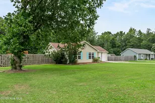 111 Marcil Ln, Hampstead, NC 28443 - Photo 3