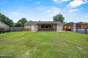 111 Marcil Ln, Hampstead, NC 28443 - Photo 37
