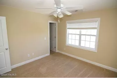 100 Chandler Drive #D, Greenville, NC 27834 - Photo 9