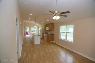 462 Snow Hill St, Ayden, NC 28513 - Photo 3