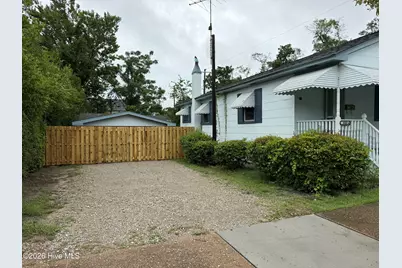 1121 S 6th Street, Wilmington, NC 28401 - Photo 3