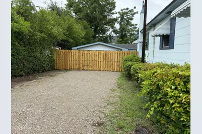 1121 S 6th Street, Wilmington, NC 28401 - Photo 3
