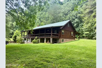 913 Franks Creek Road, Robbinsville, NC 28771 - Photo 1