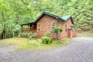 73 Sargent Dr, Murphy, NC 28906 - Photo 3