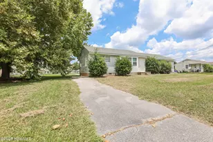 309-311 Starling St, Jacksonville, NC 28540 - Photo 3