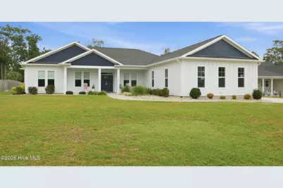 208 S Spooners St Extension, Morehead City, NC 28557 - Photo 1