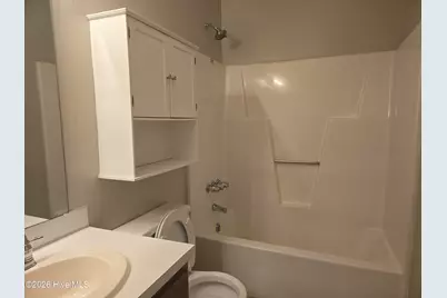 109 W Victoria Court #A, Greenville, NC 27834 - Photo 9
