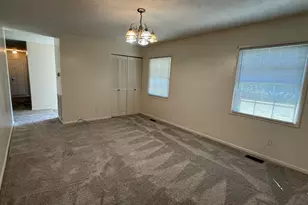 403 Thomas Dr, Jacksonville, NC 28546 - Photo 9