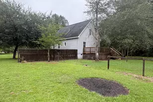 1054 Whitehall Rd, Whiteville, NC 28472 - Photo 29
