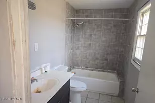 129 Pattie Ln, Maysville, NC 28555 - Photo 5