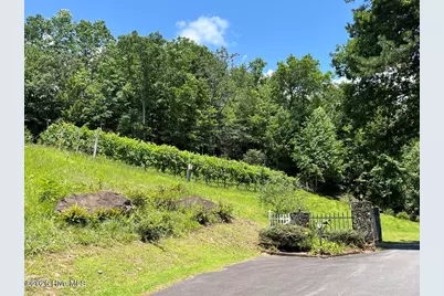 760 Cliff Top Trail, Andrews, NC 28901 - Photo 13
