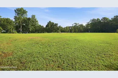 195 S Creek Drive, Jacksonville, NC 28540 - Photo 7