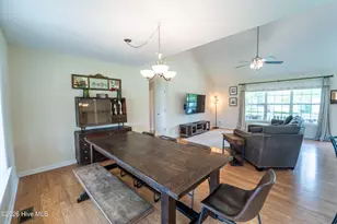 218 Oakmont Dr, Hampstead, NC 28443 - Photo 7