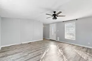 6110 Gordon Rd, Wilmington, NC 28411 - Photo 9
