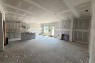 365 Thorntons Creek Dr, Erwin, NC 28339 - Photo 7