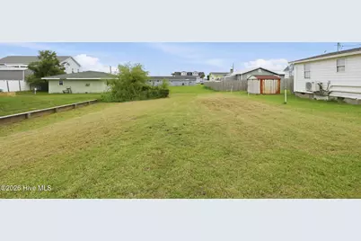 1106 Avery Street, Morehead City, NC 28557 - Photo 5