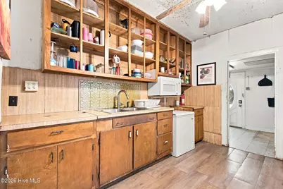 1006 S 5th Avenue, Wilmington, NC 28401 - Photo 13