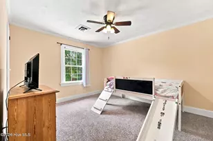 409 Oxford Rd, Greenville, NC 27858 - Photo 23