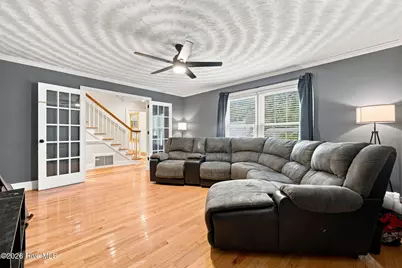 409 Oxford Road, Greenville, NC 27858 - Photo 7