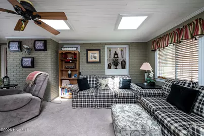1002 Karen Drive, New Bern, NC 28562 - Photo 25