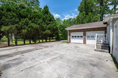1002 Karen Drive, New Bern, NC 28562 - Photo 37