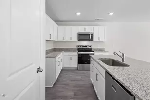 3927 Pature Ln, Ayden, NC 28513 - Photo 5