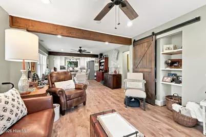 102 Ellington Street, New Bern, NC 28560 - Photo 3