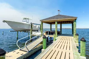7012 Sound Dr, Emerald Isle, NC 28594 - Photo 3