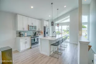 601 Spartanburg Ave, Carolina Beach, NC 28428 - Photo 3
