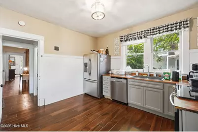 700 W Main Street, Elizabeth City, NC 27909 - Photo 13
