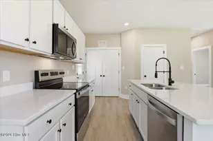 324 Chartres St, Fuquay Varina, NC 27526 - Photo 21