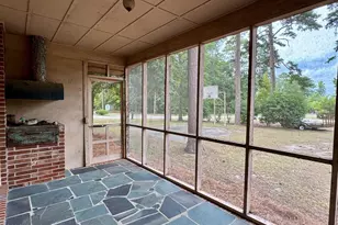 2206 2nd Ave, Elizabethtown, NC 28337 - Photo 11