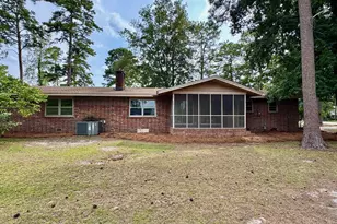 2206 2nd Ave, Elizabethtown, NC 28337 - Photo 5