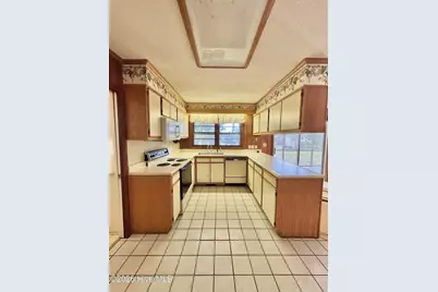 2206 Second Avenue, Elizabethtown, NC 28337 - Photo 13