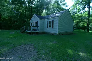 326 Roxie Reese Rd, Plymouth, NC 27962 - Photo 3