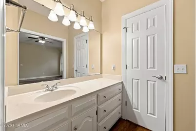 335 W Hedgelawn Way, Southern Pines, NC 28387 - Photo 23